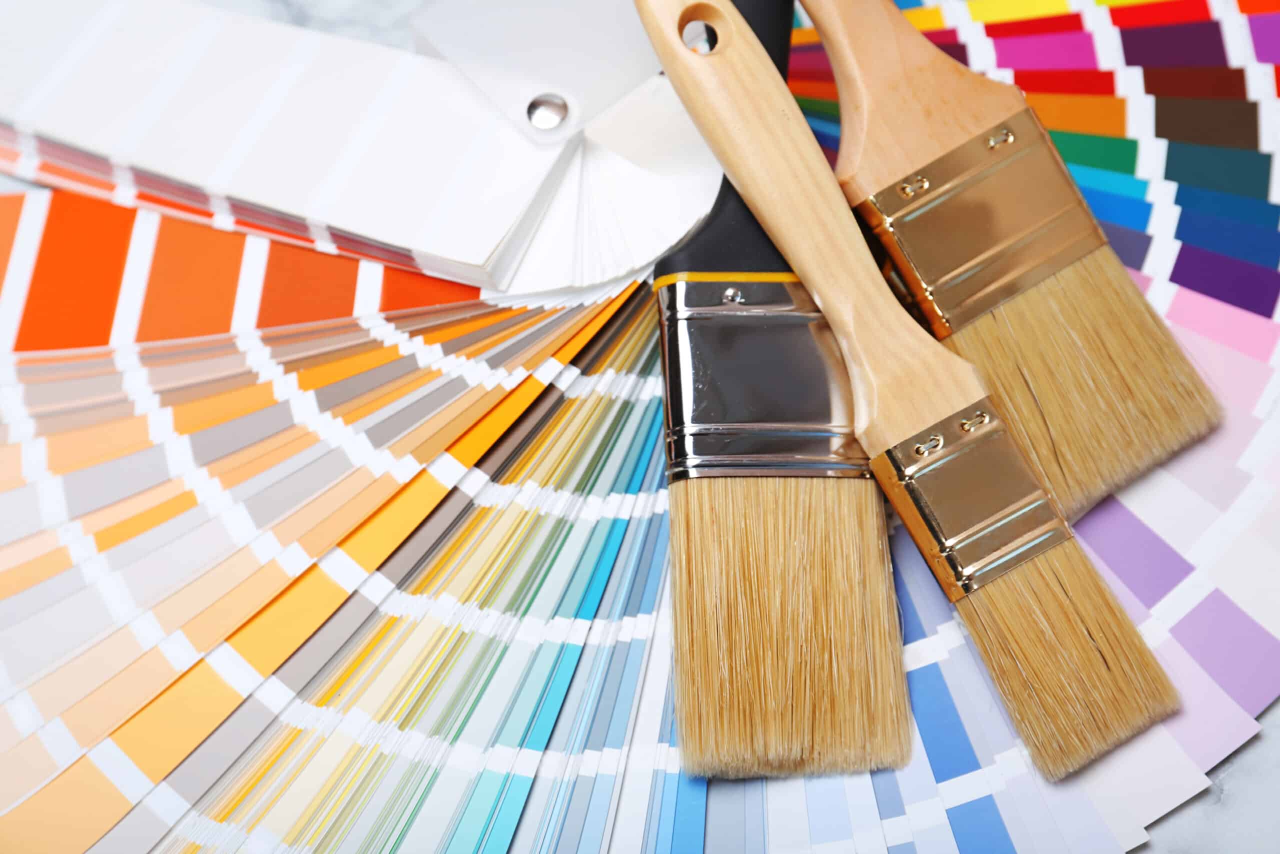 Closeup,View,Of,Brushes,And,Paint,Color,Palette,Samples